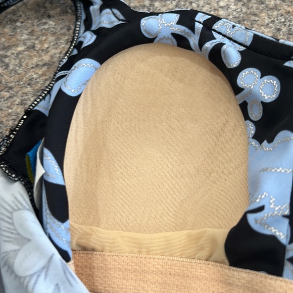 Maxine swimsuit size 8 - Picture 6 of 8